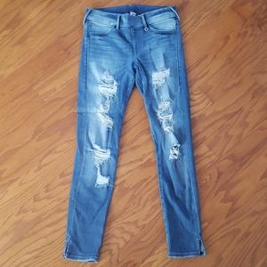 True Religion destroyed denim jegging